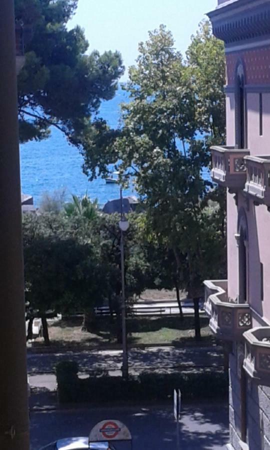 In Via Roma Bed & Breakfast Salerno Dış mekan fotoğraf
